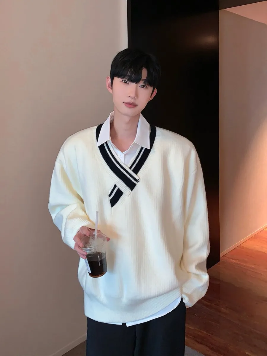 GS No. 164 V-neck Sweater