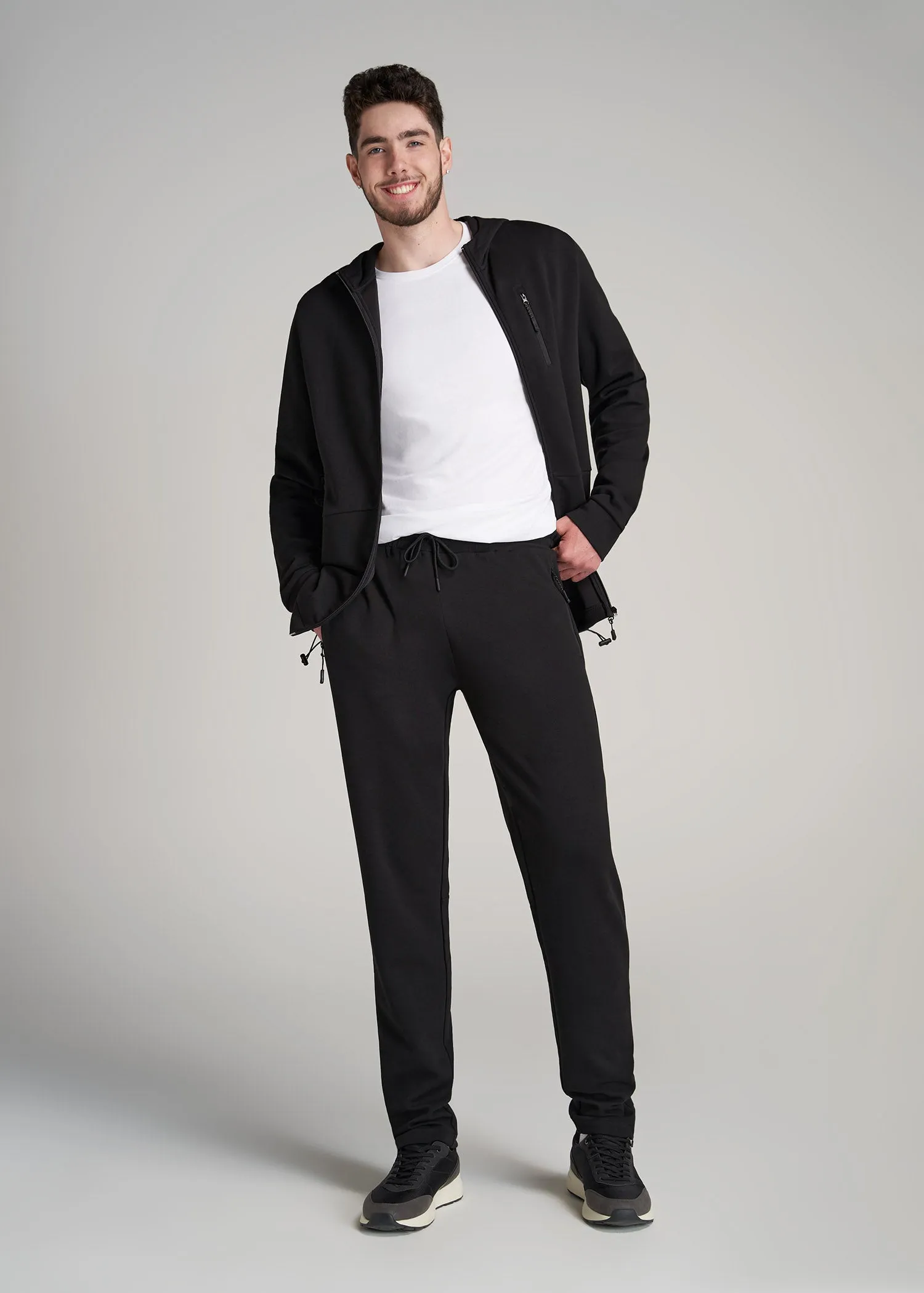 Tall Men's Tech-Knit Zip Joggers in Black